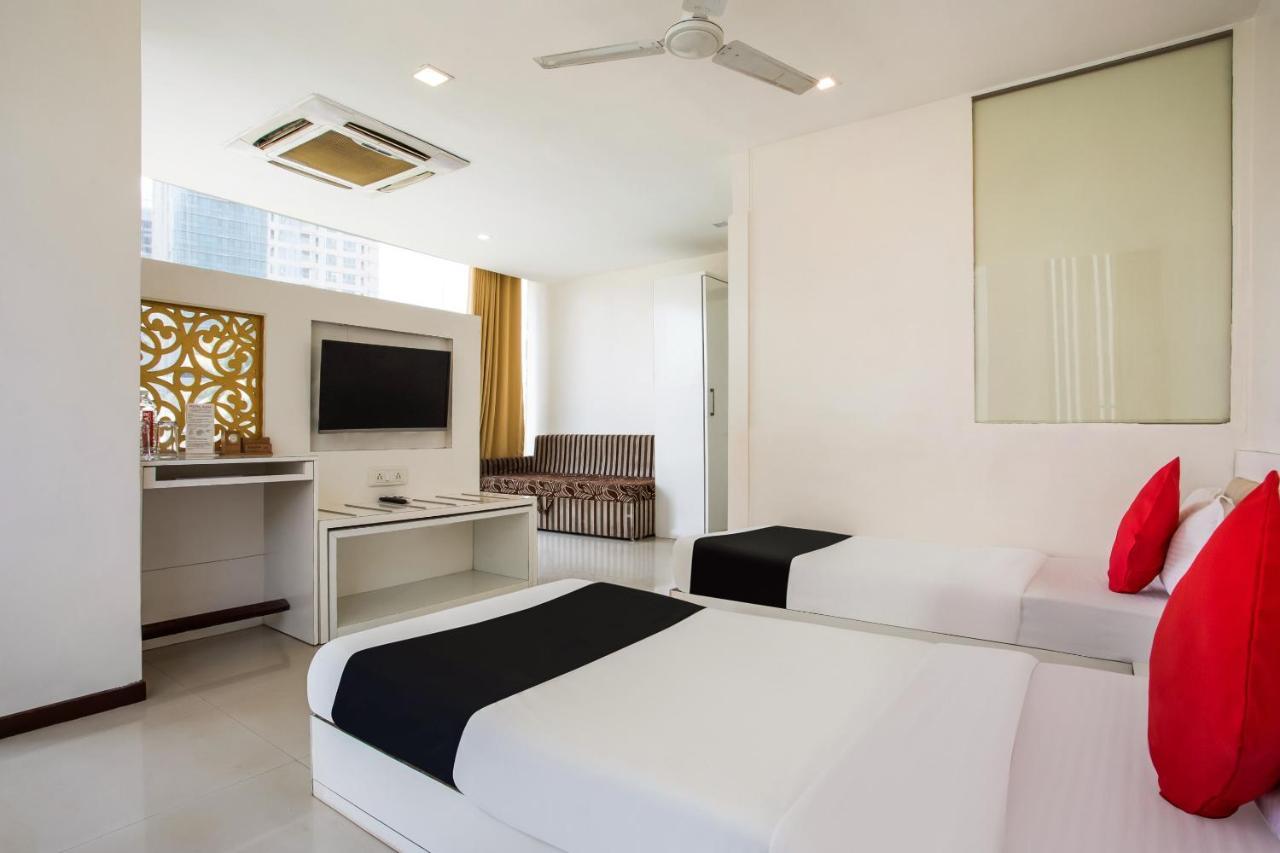 Capital O 35557 Hotel Aura Bombay Eksteriør billede