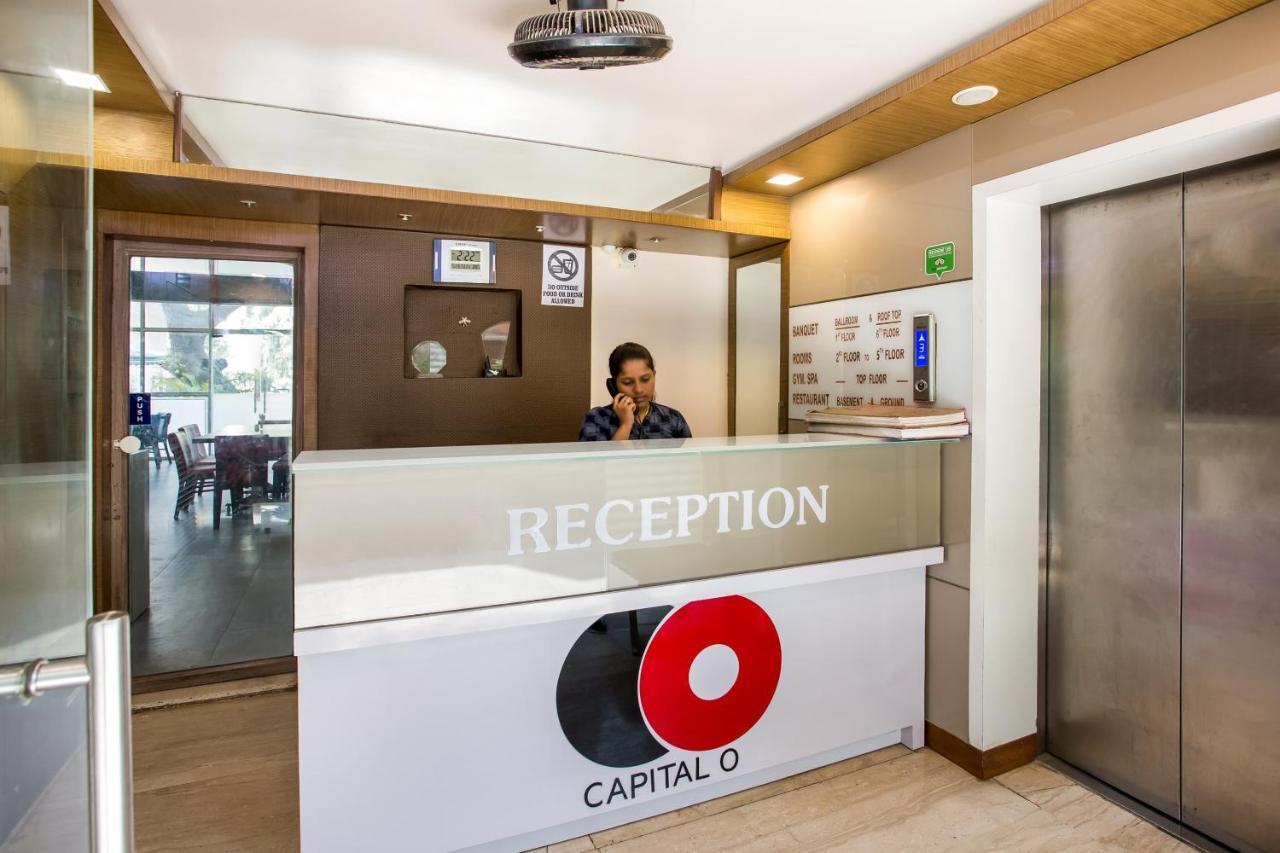Capital O 35557 Hotel Aura Bombay Eksteriør billede